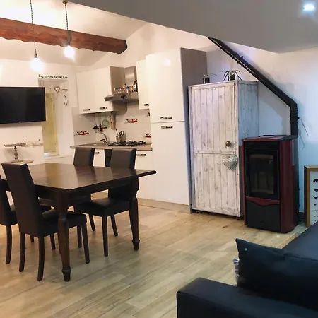 Casa Vacanze “il Ciliegio” * Allumiere
